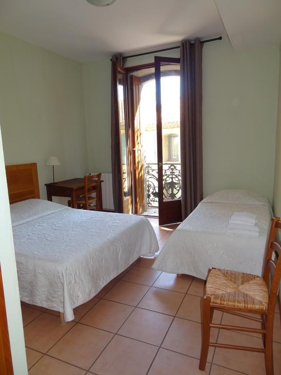Les Santolines Hotel Cucugnan Quarto foto